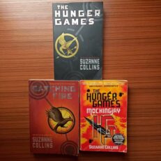 The Hunger Games Trilogy (All 3 Books)